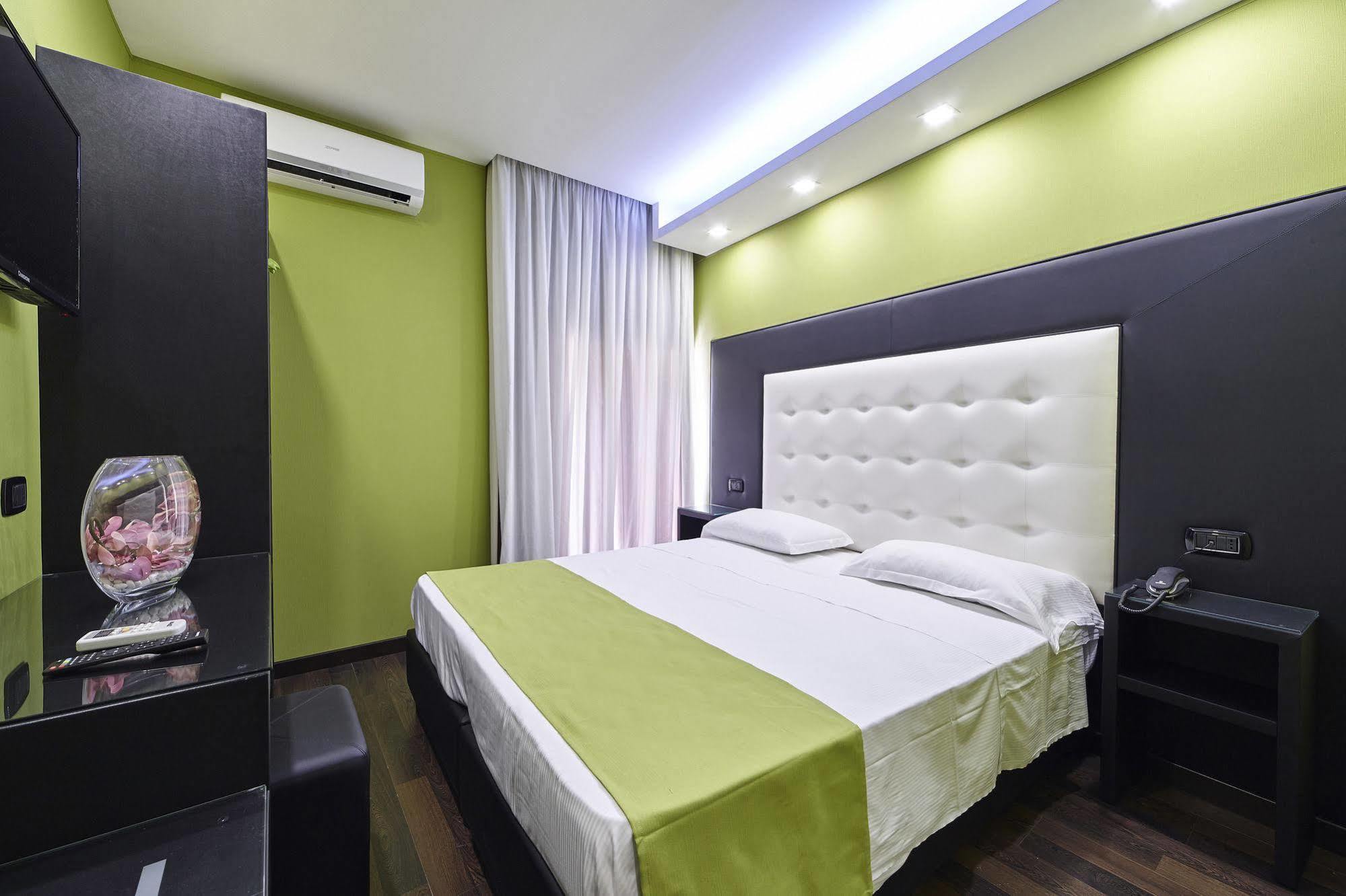 Hotel Style Caserta Exterior photo